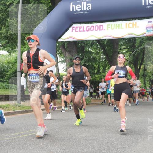 29.06.2025 - hella hamburg halbmarathon KatJ http://msf.ph/oto/8516184 29.06.2025 10:47:17 Zwischen KM18-KM19 5775, 5885, 6309, 7761, 8003 meine-sportfotos.de