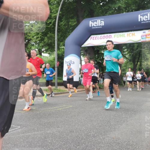 29.06.2025 - hella hamburg halbmarathon KatJ http://msf.ph/oto/8516556 29.06.2025 10:47:32 Zwischen KM18-KM19 1364, 1420, 1653, 2391, 4068, 4592, 6487, 7759, 8191 meine-sportfotos.de