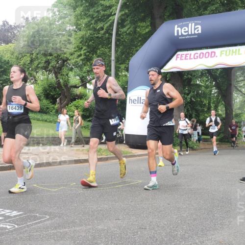 29.06.2025 - hella hamburg halbmarathon KatJ http://msf.ph/oto/8516680 29.06.2025 10:47:37 Zwischen KM18-KM19 1364, 1453, 1653, 2086, 3097, 4068, 6921, 7033 meine-sportfotos.de