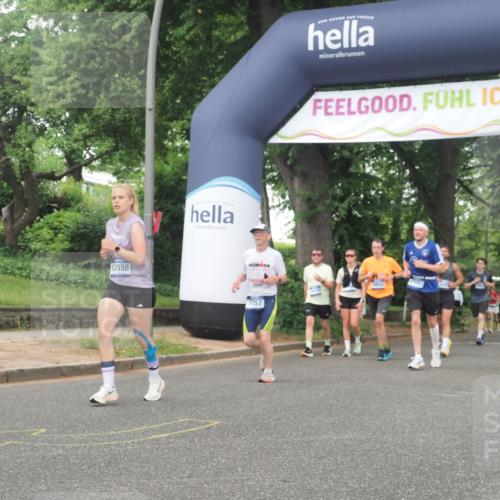 29.06.2025 - hella hamburg halbmarathon KatJ http://msf.ph/oto/8517347 29.06.2025 10:47:59 Zwischen KM18-KM19 3400, 3740, 5602, 5603, 5708, 6580, 7006, 7757 meine-sportfotos.de