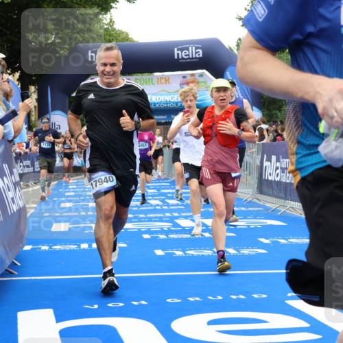 29.06.2025 - hella hamburg halbmarathon Strokosch-Dieckow http://msf.ph/oto/8517538 29.06.2025 10:55:23 Ziel 1130, 2252, 2771, 4189, 4951, 5287, 5319, 5643, 6591, 6723, 6938, 8487, 10263, 11184, 12526, 12584, 13234, 13236, 13470, 14036, 16213, 16334, 16609, 16985, 17603, 17940, 18290, 18380, 18531 meine-sportfotos.de