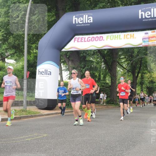29.06.2025 - hella hamburg halbmarathon KatJ http://msf.ph/oto/8517814 29.06.2025 10:48:16 Zwischen KM18-KM19 2911, 5613, 5870, 7306, 8177, 8590, 8721 meine-sportfotos.de