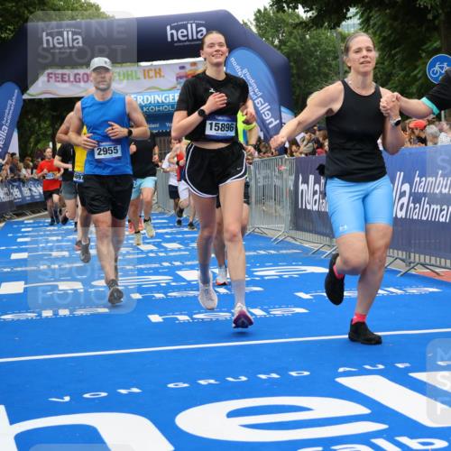 29.06.2025 - hella hamburg halbmarathon Strokosch-Dieckow http://msf.ph/oto/8517903 29.06.2025 10:55:37 Ziel 1120, 1143, 1834, 2955, 2982, 3037, 4897, 5021, 6924, 8255, 8573, 8618, 10212, 11039, 11554, 11568, 12196, 12483, 12515, 12544, 12584, 13267, 14036, 14365, 14592, 14909, 15896, 16110, 17615, 18064, 18190 meine-sportfotos.de