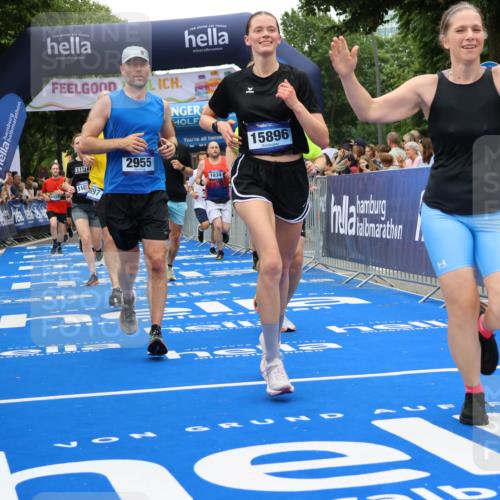 29.06.2025 - hella hamburg halbmarathon Strokosch-Dieckow http://msf.ph/oto/8517932 29.06.2025 10:55:37 Ziel 1120, 1143, 1834, 2955, 2982, 3037, 4897, 5021, 6924, 8255, 8573, 8618, 10212, 11039, 11554, 11568, 12196, 12483, 12515, 12544, 12584, 13267, 14036, 14365, 14592, 14909, 15896, 16110, 17615, 18064, 18190 meine-sportfotos.de