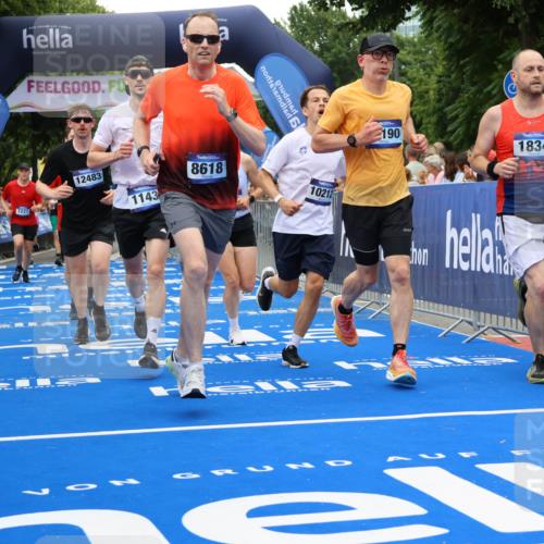 29.06.2025 - hella hamburg halbmarathon Strokosch-Dieckow http://msf.ph/oto/8518007 29.06.2025 10:55:41 Ziel 1120, 1143, 1834, 2955, 2982, 3037, 4897, 5021, 6569, 6924, 7221, 8255, 8618, 10212, 11039, 11568, 12196, 12483, 12515, 12858, 13474, 14365, 14909, 15896, 16110, 16401, 16434, 16786, 17615, 18064, 18125, 18190, 19047 meine-sportfotos.de