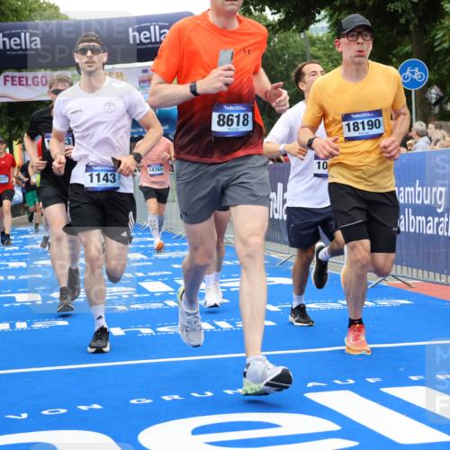 29.06.2025 - hella hamburg halbmarathon Strokosch-Dieckow http://msf.ph/oto/8518057 29.06.2025 10:55:41 Ziel 1120, 1143, 1834, 2955, 2982, 3037, 4897, 5021, 6569, 6924, 7221, 8255, 8618, 10212, 11039, 11568, 12196, 12483, 12515, 12858, 13474, 14365, 14909, 15896, 16110, 16401, 16434, 16786, 17615, 18064, 18125, 18190, 19047 meine-sportfotos.de