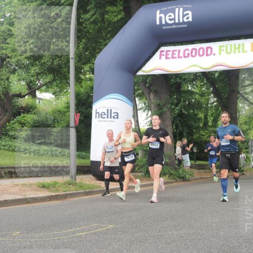 29.06.2025 - hella hamburg halbmarathon KatJ http://msf.ph/oto/8518756 29.06.2025 10:48:47 Zwischen KM18-KM19 1726, 1823, 2582, 5299, 5305, 6602, 7636, 7658, 8730 meine-sportfotos.de