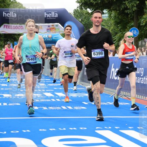 29.06.2025 - hella hamburg halbmarathon Strokosch-Dieckow http://msf.ph/oto/8518845 29.06.2025 10:56:29 Ziel 1583, 2083, 3048, 3413, 5721, 5744, 6399, 7037, 7742, 8311, 8542, 8652, 8863, 9562, 9622, 10093, 10665, 12509, 13863, 15145, 15407, 15818, 16257, 16261, 17268, 17734, 18746, 18835, 19120 meine-sportfotos.de