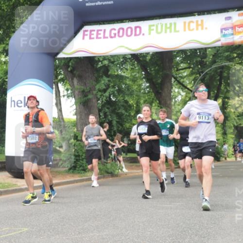 29.06.2025 - hella hamburg halbmarathon KatJ http://msf.ph/oto/8518887 29.06.2025 10:58:37 Zwischen KM18-KM19 2046, 7302, 7873, 8051 meine-sportfotos.de