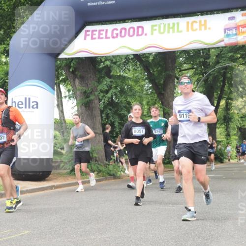 29.06.2025 - hella hamburg halbmarathon KatJ http://msf.ph/oto/8518916 29.06.2025 10:58:37 Zwischen KM18-KM19 2046, 7302, 7873, 8051 meine-sportfotos.de