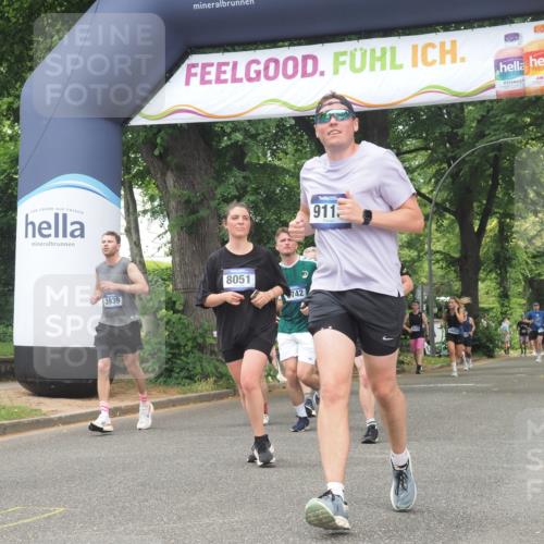 29.06.2025 - hella hamburg halbmarathon KatJ http://msf.ph/oto/8518932 29.06.2025 10:58:38 Zwischen KM18-KM19 2046, 6742, 7302, 7873, 8051 meine-sportfotos.de