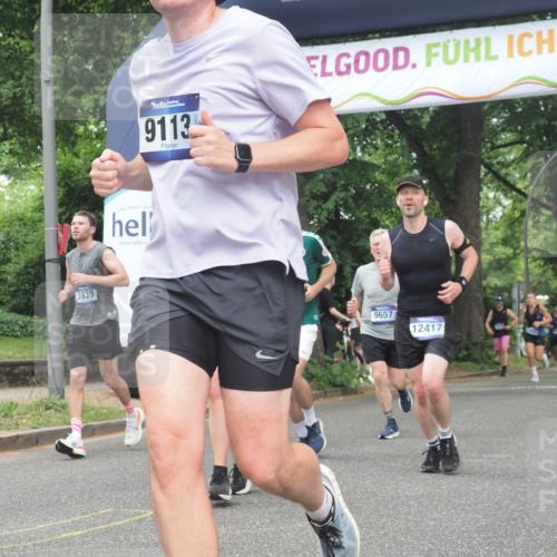 29.06.2025 - hella hamburg halbmarathon KatJ http://msf.ph/oto/8518952 29.06.2025 10:58:39 Zwischen KM18-KM19 2046, 3939, 6742, 7302, 7873, 8051 meine-sportfotos.de