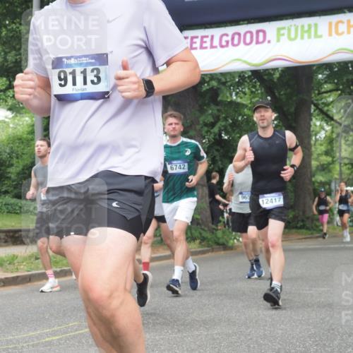 29.06.2025 - hella hamburg halbmarathon KatJ http://msf.ph/oto/8518958 29.06.2025 10:58:39 Zwischen KM18-KM19 2046, 3939, 6742, 7302, 7873, 8051 meine-sportfotos.de