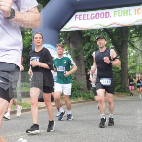 29.06.2025 - hella hamburg halbmarathon KatJ http://msf.ph/oto/8518971 29.06.2025 10:58:39 Zwischen KM18-KM19 2046, 3939, 6742, 7302, 7873, 8051 meine-sportfotos.de