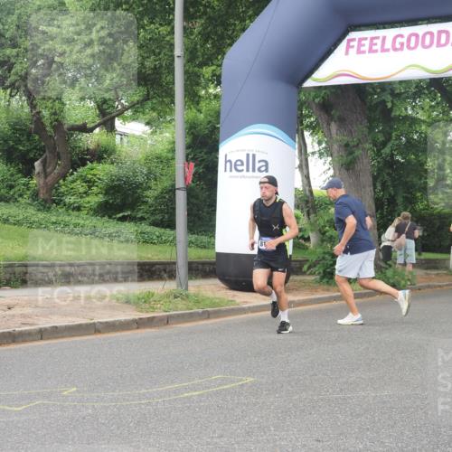 29.06.2025 - hella hamburg halbmarathon KatJ http://msf.ph/oto/8519249 29.06.2025 10:49:06 Zwischen KM18-KM19 6631, 8176 meine-sportfotos.de