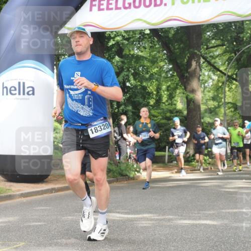29.06.2025 - hella hamburg halbmarathon KatJ http://msf.ph/oto/8519279 29.06.2025 10:58:51 Zwischen KM18-KM19 6518 meine-sportfotos.de