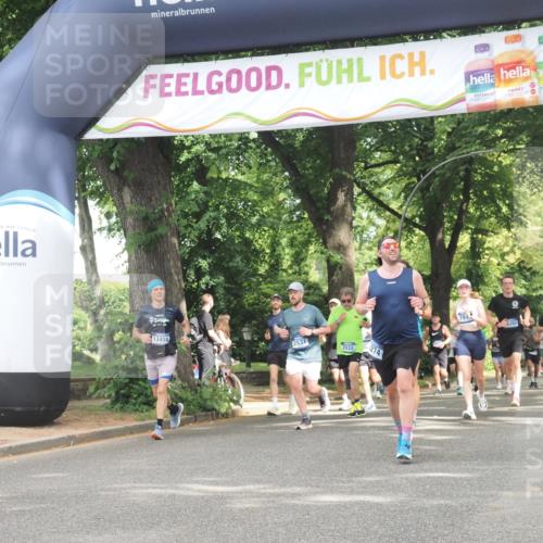 29.06.2025 - hella hamburg halbmarathon KatJ http://msf.ph/oto/8519346 29.06.2025 10:58:53 Zwischen KM18-KM19 2032, 2961, 6518, 8274 meine-sportfotos.de