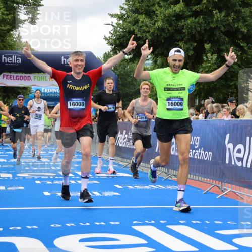 29.06.2025 - hella hamburg halbmarathon Strokosch-Dieckow http://msf.ph/oto/8519504 29.06.2025 10:56:49 Ziel 1955, 2282, 2378, 2741, 2759, 3836, 5418, 6835, 7716, 8825, 8996, 11043, 13816, 14369, 14461, 15097, 15134, 15431, 15712, 16008, 16009, 16043, 16121, 16620, 16679, 17133, 18634 meine-sportfotos.de