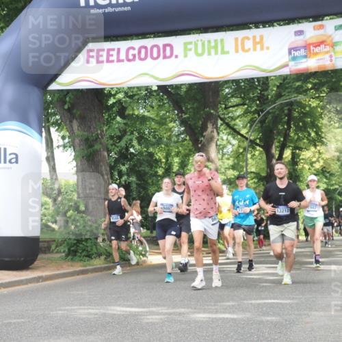 29.06.2025 - hella hamburg halbmarathon KatJ http://msf.ph/oto/8519629 29.06.2025 10:58:58 Zwischen KM18-KM19 1379, 2032, 2531, 2961, 7941, 8274, 8673 meine-sportfotos.de