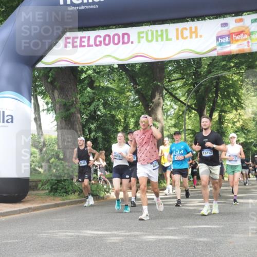 29.06.2025 - hella hamburg halbmarathon KatJ http://msf.ph/oto/8519637 29.06.2025 10:58:58 Zwischen KM18-KM19 1379, 2032, 2531, 2961, 7941, 8274, 8673 meine-sportfotos.de