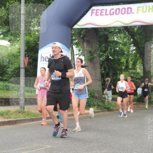 29.06.2025 - hella hamburg halbmarathon KatJ http://msf.ph/oto/8519816 29.06.2025 10:49:25 Zwischen KM18-KM19 1147, 3625, 5058, 5379 meine-sportfotos.de