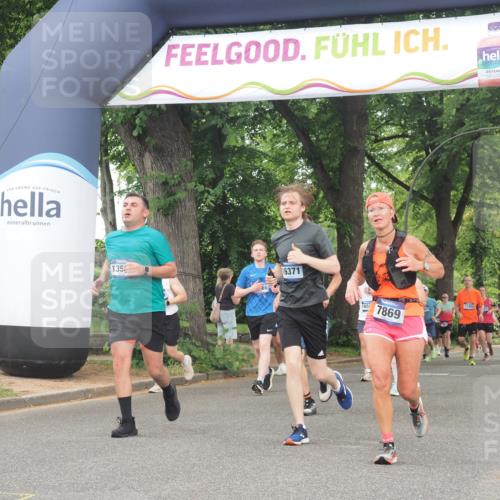 29.06.2025 - hella hamburg halbmarathon KatJ http://msf.ph/oto/8520184 29.06.2025 10:49:34 Zwischen KM18-KM19 1184, 2661, 4511, 6142, 7869 meine-sportfotos.de