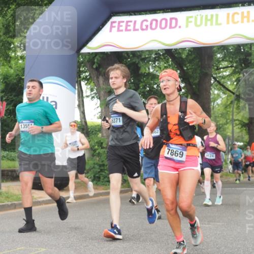 29.06.2025 - hella hamburg halbmarathon KatJ http://msf.ph/oto/8520218 29.06.2025 10:49:35 Zwischen KM18-KM19 1184, 1940, 2661, 4511, 7869 meine-sportfotos.de