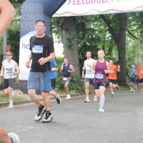 29.06.2025 - hella hamburg halbmarathon KatJ http://msf.ph/oto/8520254 29.06.2025 10:49:36 Zwischen KM18-KM19 1114, 1184, 1940, 4511, 4859, 7869 meine-sportfotos.de