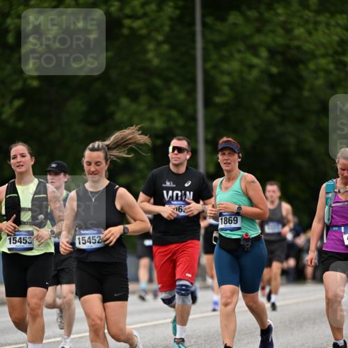 29.06.2025 - hella hamburg halbmarathon Dr. Thomas Lammeyer http://msf.ph/oto/8520519 29.06.2025 10:33:47 Kennedybrücke 1192, 1694, 1869, 2699, 3311, 3613, 4362, 4395, 4700, 4982, 5063, 5249, 5250, 5322, 7449, 8388, 8560, 10068, 10162, 11376 meine-sportfotos.de