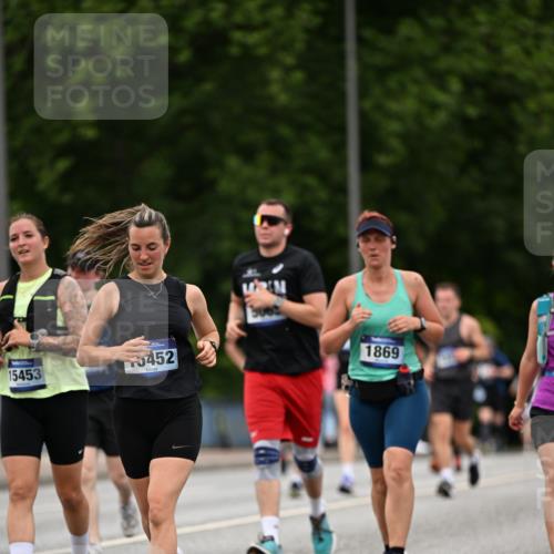 29.06.2025 - hella hamburg halbmarathon Dr. Thomas Lammeyer http://msf.ph/oto/8520533 29.06.2025 10:33:47 Kennedybrücke 1192, 1694, 1869, 2699, 3311, 3613, 4362, 4395, 4700, 4982, 5063, 5249, 5250, 5322, 7449, 8388, 8560, 10068, 10162, 11376 meine-sportfotos.de