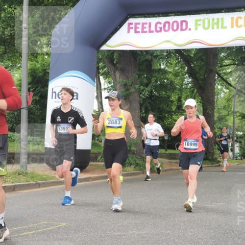 29.06.2025 - hella hamburg halbmarathon KatJ http://msf.ph/oto/8521128 29.06.2025 10:49:58 Zwischen KM18-KM19 1254, 1334, 1464, 1573, 2683, 3001, 3921, 4538, 5384 meine-sportfotos.de