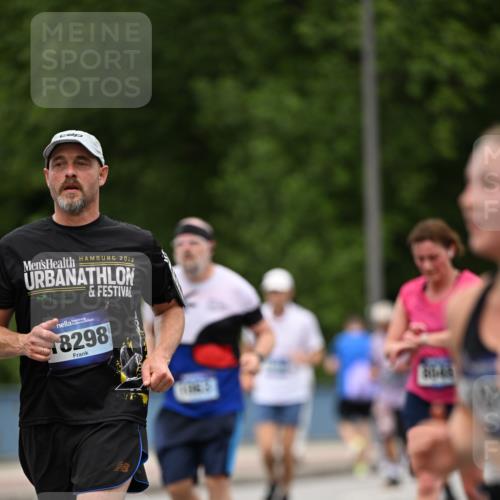29.06.2025 - hella hamburg halbmarathon Dr. Thomas Lammeyer http://msf.ph/oto/8521258 29.06.2025 10:34:15 Kennedybrücke 1063, 1192, 1230, 1661, 2901, 3524, 3573, 4198, 4575, 4580, 4819, 6418, 6598, 6626, 7449, 8048, 10322, 10641, 10880 meine-sportfotos.de