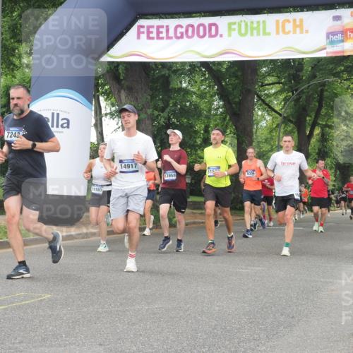 29.06.2025 - hella hamburg halbmarathon KatJ http://msf.ph/oto/8521368 29.06.2025 10:50:07 Zwischen KM18-KM19 1427, 7243 meine-sportfotos.de
