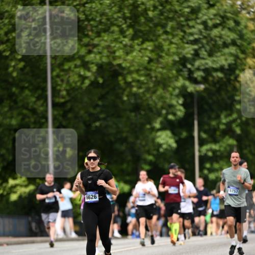 29.06.2025 - hella hamburg halbmarathon Dr. Thomas Lammeyer http://msf.ph/oto/8521533 29.06.2025 10:34:24 Kennedybrücke 1063, 1230, 1661, 2302, 2901, 3524, 3573, 4198, 4575, 4819, 6626, 7517, 8048, 10322, 10880 meine-sportfotos.de