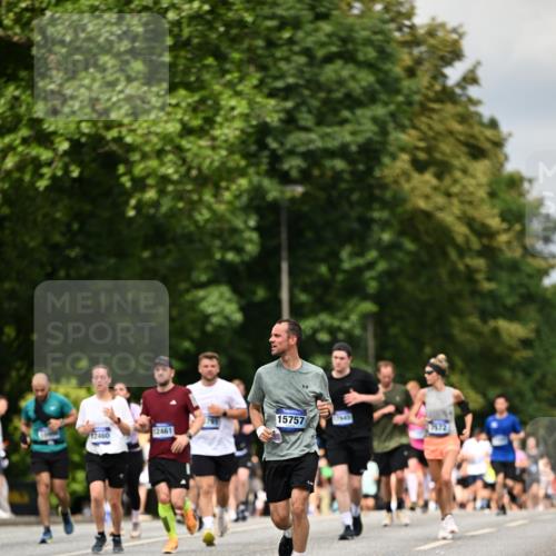 29.06.2025 - hella hamburg halbmarathon Dr. Thomas Lammeyer http://msf.ph/oto/8521597 29.06.2025 10:34:26 Kennedybrücke 1063, 1230, 2302, 2901, 3524, 3573, 4198, 4575, 4819, 6626, 7517, 8048, 9095, 10322, 10880, 10996 meine-sportfotos.de