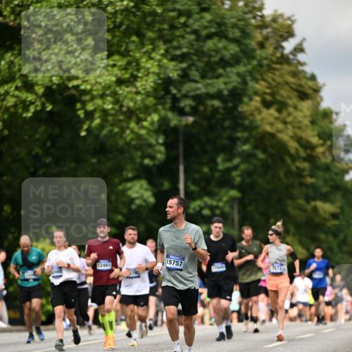 29.06.2025 - hella hamburg halbmarathon Dr. Thomas Lammeyer http://msf.ph/oto/8521599 29.06.2025 10:34:26 Kennedybrücke 1063, 1230, 2302, 2901, 3524, 3573, 4198, 4575, 4819, 6626, 7517, 8048, 9095, 10322, 10880, 10996 meine-sportfotos.de