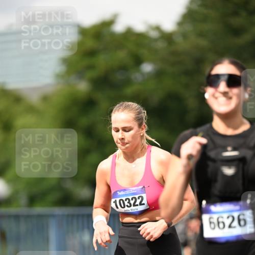 29.06.2025 - hella hamburg halbmarathon Dr. Thomas Lammeyer http://msf.ph/oto/8521753 29.06.2025 10:34:31 Kennedybrücke 1063, 2302, 3524, 3573, 4198, 4819, 6556, 6626, 7517, 8048, 9095, 9830, 10322, 10996 meine-sportfotos.de