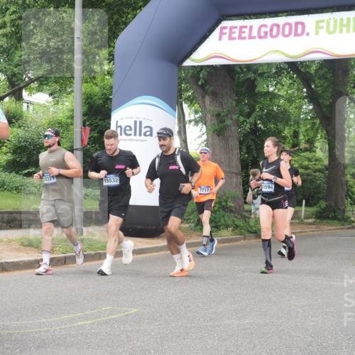 29.06.2025 - hella hamburg halbmarathon KatJ http://msf.ph/oto/8521812 29.06.2025 10:50:18 Zwischen KM18-KM19 2424, 2685, 7290, 7453, 7717 meine-sportfotos.de