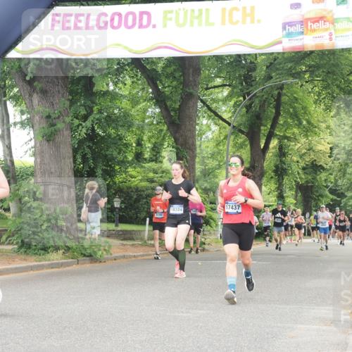 29.06.2025 - hella hamburg halbmarathon KatJ http://msf.ph/oto/8522044 29.06.2025 10:50:28 Zwischen KM18-KM19 1316, 3919 meine-sportfotos.de