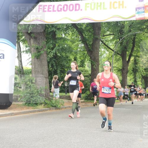 29.06.2025 - hella hamburg halbmarathon KatJ http://msf.ph/oto/8522054 29.06.2025 10:50:28 Zwischen KM18-KM19 1316, 3919 meine-sportfotos.de