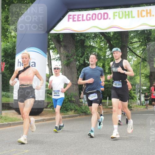29.06.2025 - hella hamburg halbmarathon KatJ http://msf.ph/oto/8522312 29.06.2025 10:50:38 Zwischen KM18-KM19 2810, 3199, 3663, 4389, 5511, 8423 meine-sportfotos.de