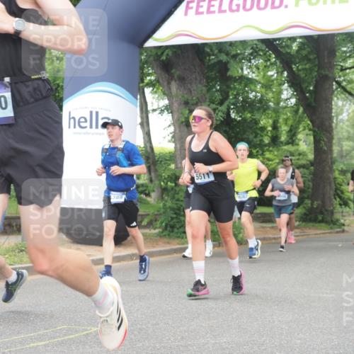 29.06.2025 - hella hamburg halbmarathon KatJ http://msf.ph/oto/8522321 29.06.2025 10:50:40 Zwischen KM18-KM19 2810, 3199, 3663, 4389, 5511, 8423 meine-sportfotos.de