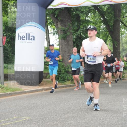 29.06.2025 - hella hamburg halbmarathon KatJ http://msf.ph/oto/8522736 29.06.2025 10:50:55 Zwischen KM18-KM19 1212, 1531, 4945 meine-sportfotos.de