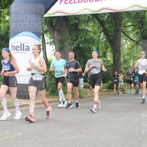 29.06.2025 - hella hamburg halbmarathon KatJ http://msf.ph/oto/8523234 29.06.2025 10:51:18 Zwischen KM18-KM19  meine-sportfotos.de