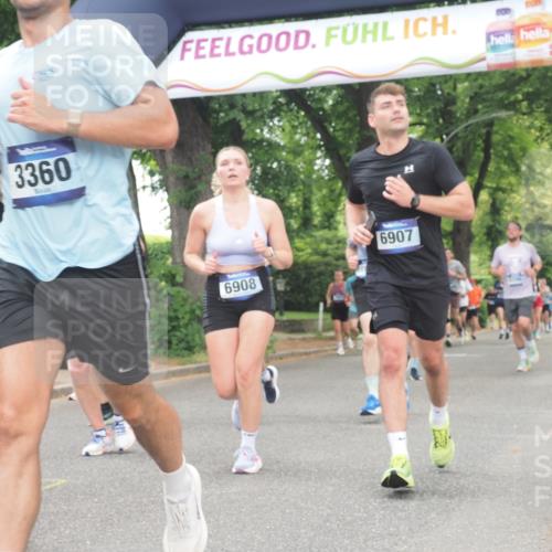 29.06.2025 - hella hamburg halbmarathon KatJ http://msf.ph/oto/8523487 29.06.2025 10:51:27 Zwischen KM18-KM19 1194, 1702, 1992, 2298, 2782, 2979, 4542, 6585, 6907, 6908, 7081, 8520, 8561 meine-sportfotos.de