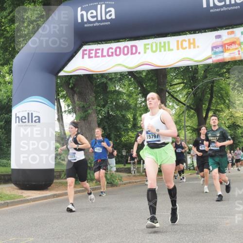 29.06.2025 - hella hamburg halbmarathon KatJ http://msf.ph/oto/8524053 29.06.2025 10:51:45 Zwischen KM18-KM19 1842, 6174, 6714 meine-sportfotos.de