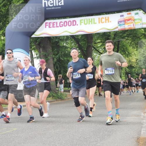 29.06.2025 - hella hamburg halbmarathon KatJ http://msf.ph/oto/8524742 29.06.2025 10:52:17 Zwischen KM18-KM19 1186, 1229, 1559, 2136, 2490, 4307, 5073, 6322, 7210, 7211, 7888, 7907 meine-sportfotos.de