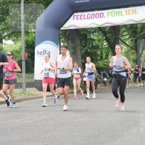 29.06.2025 - hella hamburg halbmarathon KatJ http://msf.ph/oto/8525002 29.06.2025 10:52:29 Zwischen KM18-KM19 1034, 1062, 3112, 5464, 6590, 7760, 8171, 8219, 8405 meine-sportfotos.de