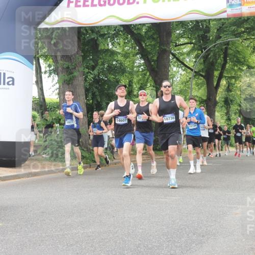 29.06.2025 - hella hamburg halbmarathon KatJ http://msf.ph/oto/8525060 29.06.2025 10:52:33 Zwischen KM18-KM19 1034, 3112, 5464, 6590, 7826, 8405 meine-sportfotos.de