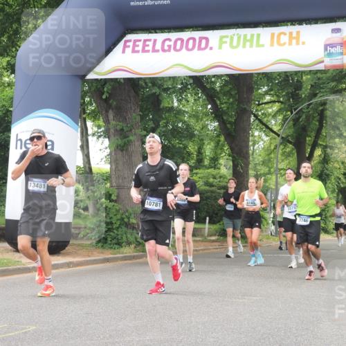 29.06.2025 - hella hamburg halbmarathon KatJ http://msf.ph/oto/8525248 29.06.2025 10:52:40 Zwischen KM18-KM19 3578, 3746, 4488 meine-sportfotos.de